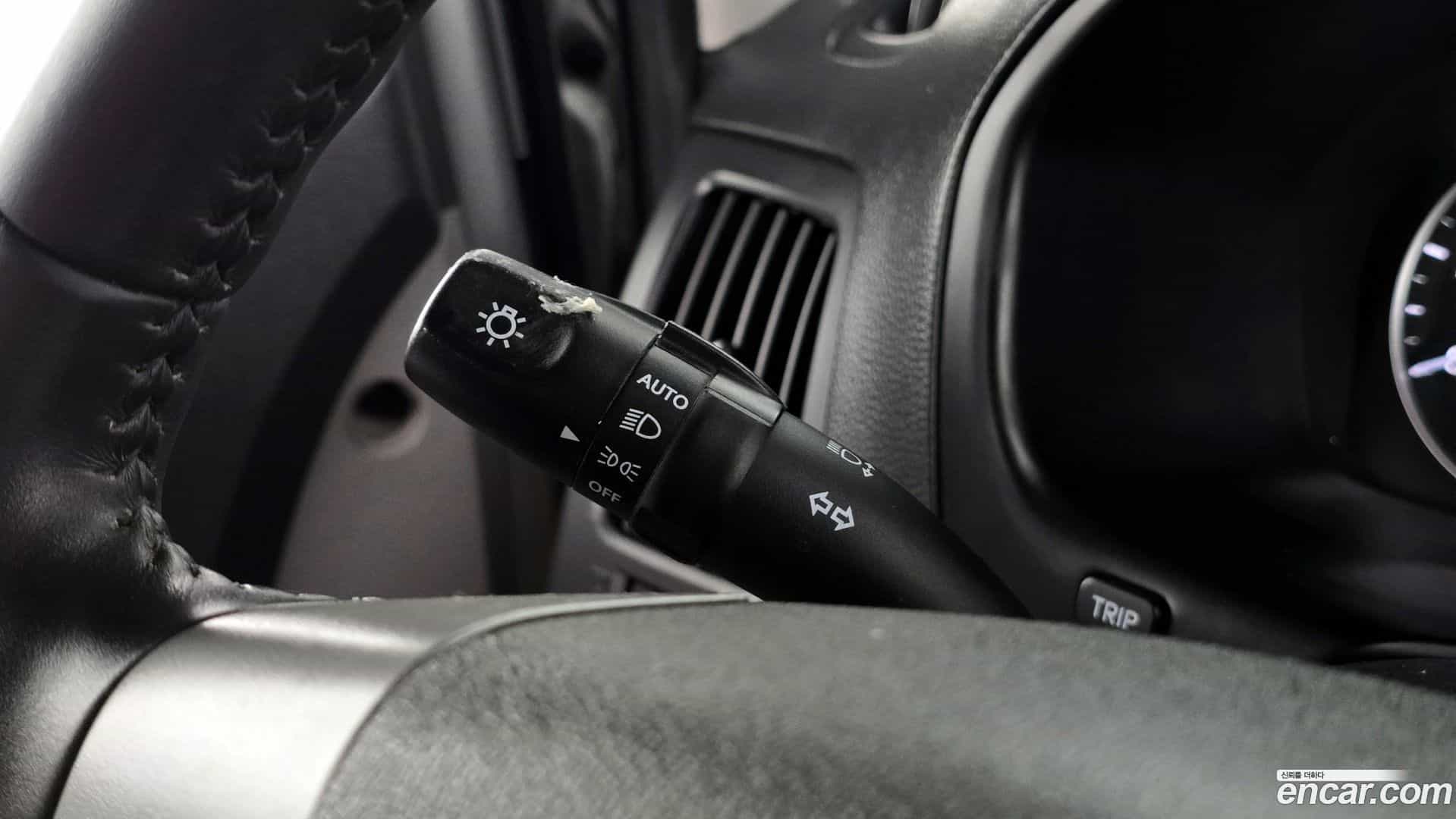 Starex Hyundai 2019.6-OPTION-024