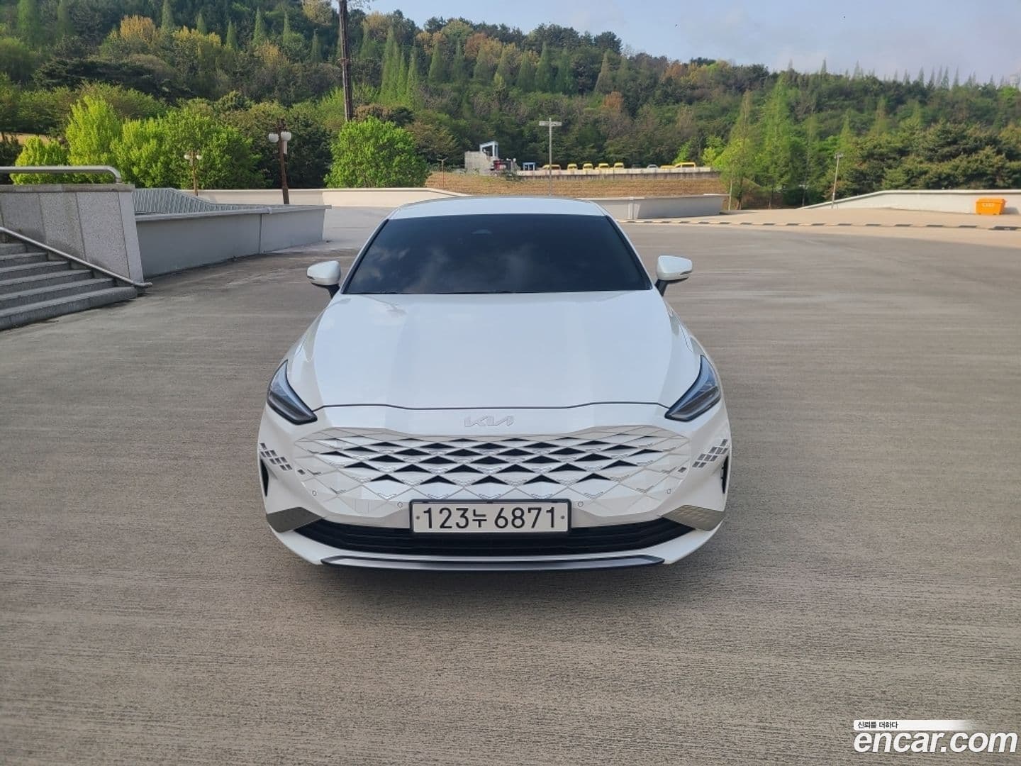Main__Slider__Photo:K8 Kia 2021.4-0