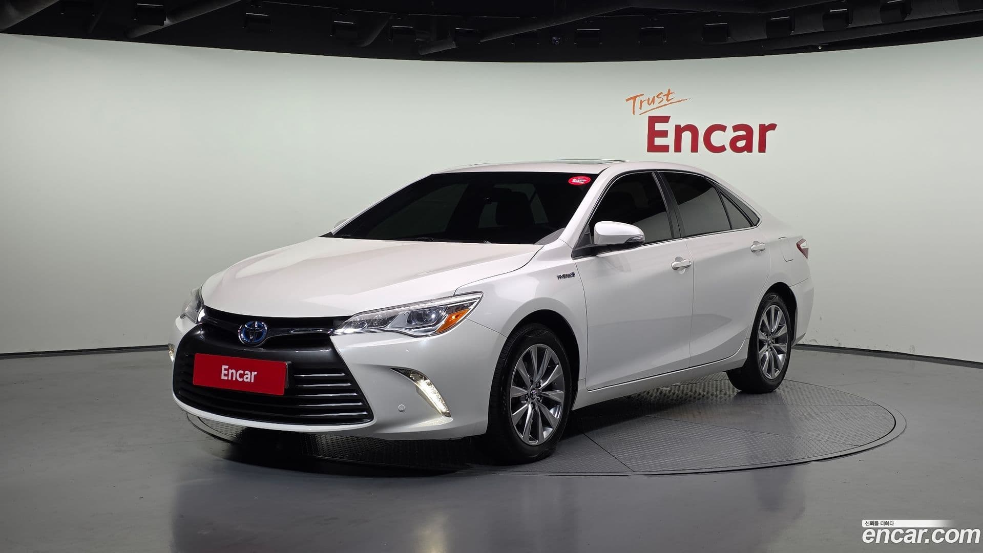 Main__Slider__Photo:Camry Toyota 2017.6-0