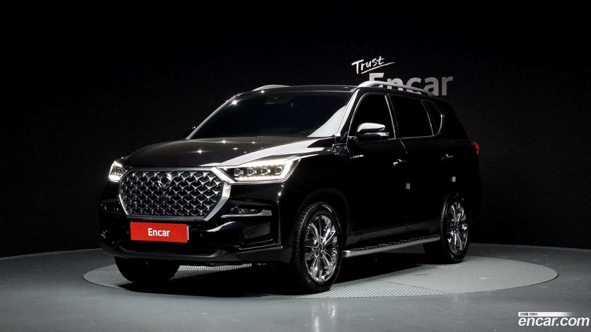 Main__Slider__Photo:Rexton KG Mobility 2024.6-0