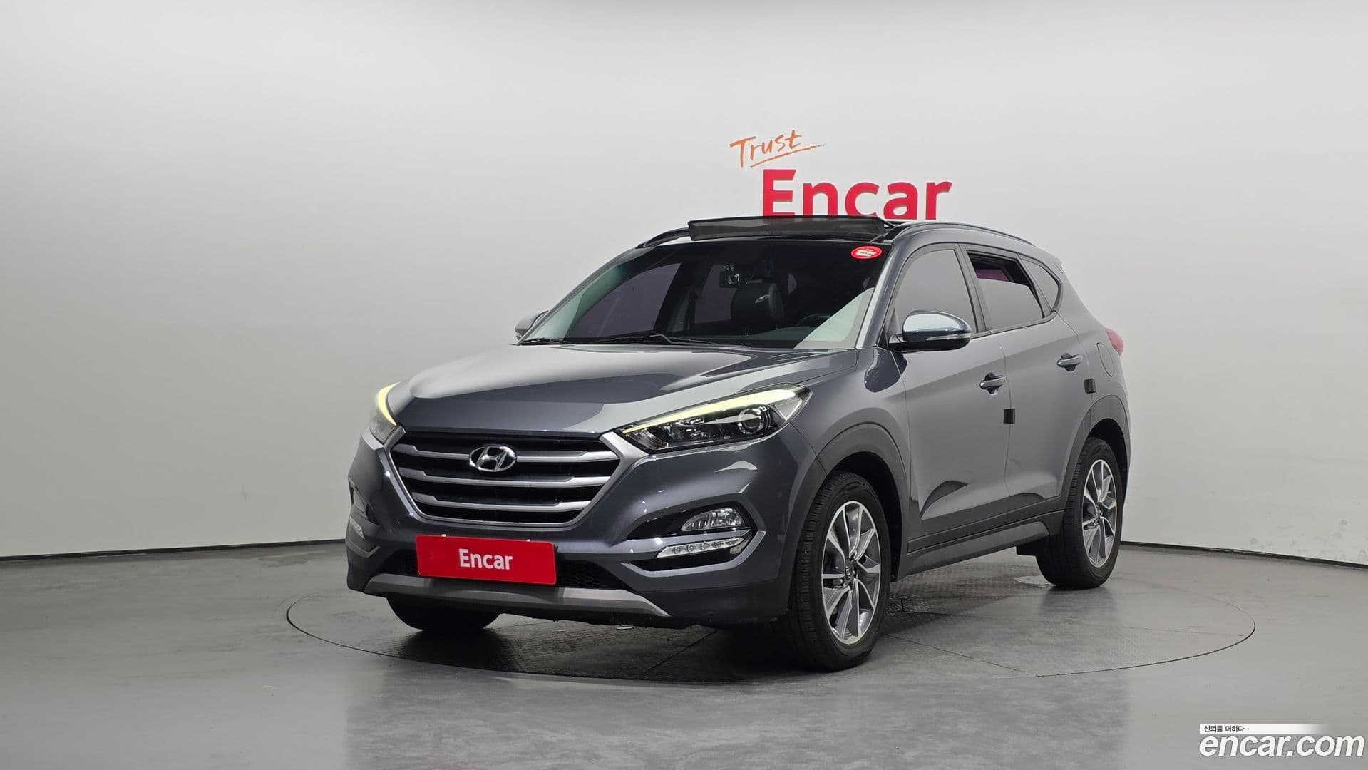 Main__Slider__Photo:Tucson Hyundai 2017.10-0