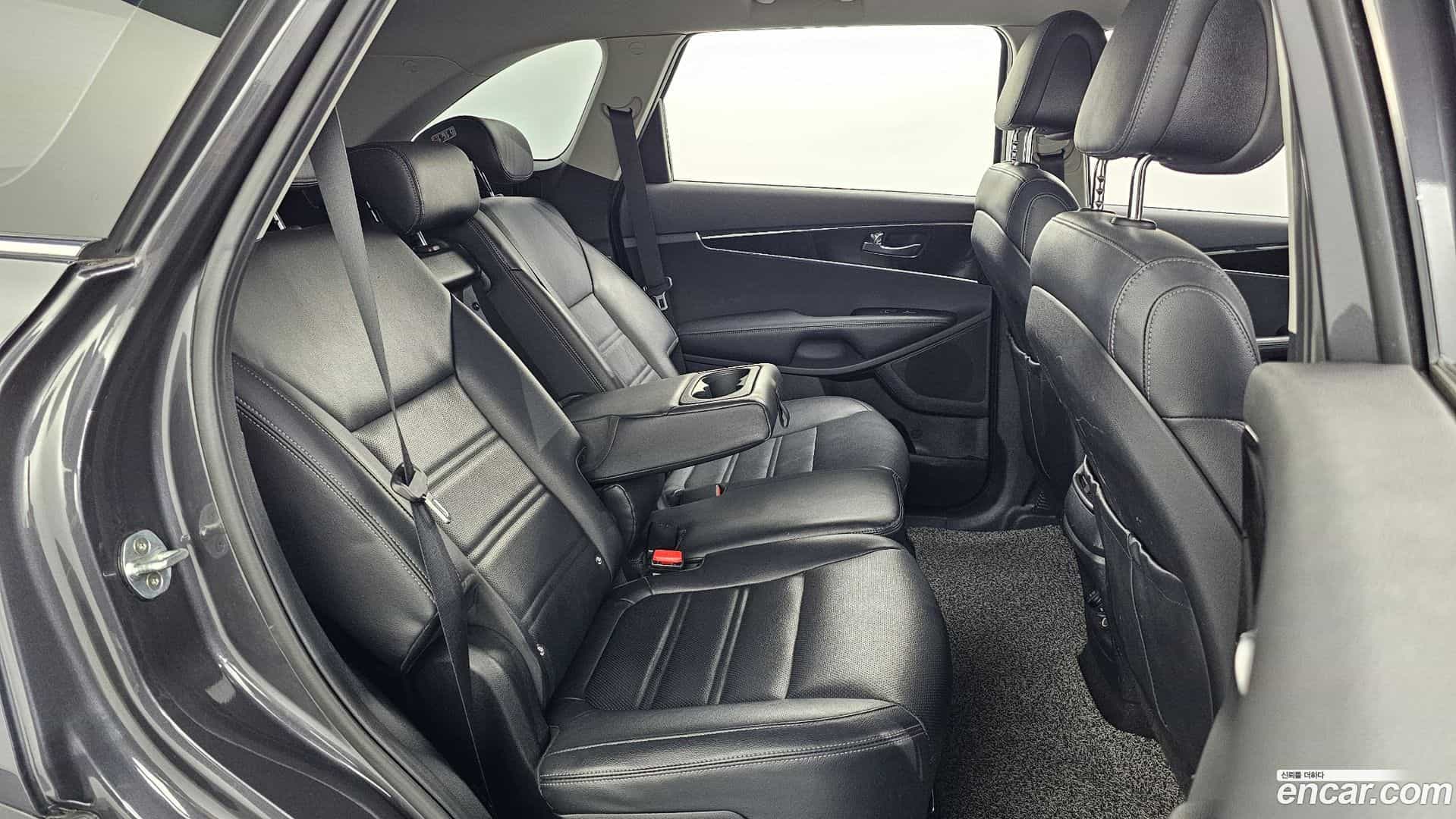 Sorento Kia 2016.6-OPTION-16