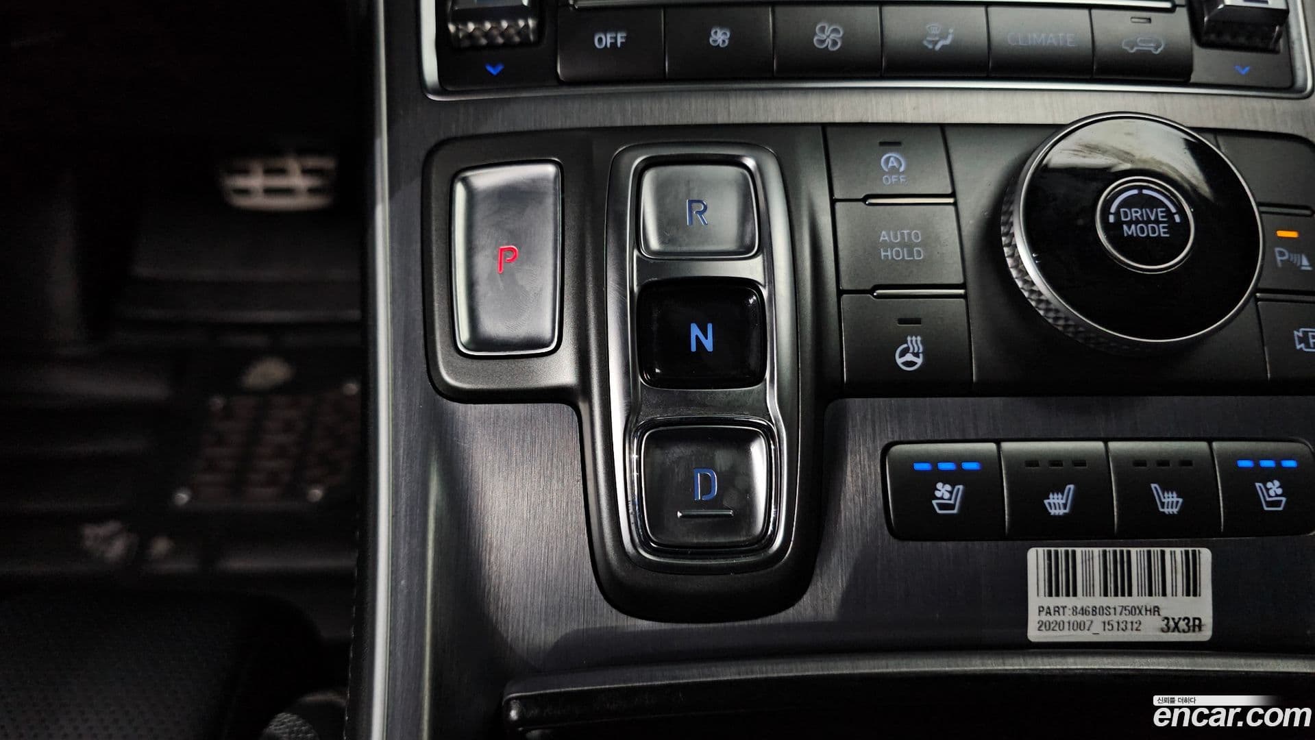 Main__Slider__Photo:Santafe Hyundai 2021.0-8