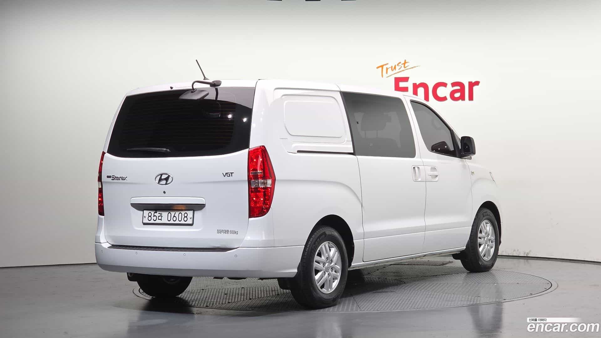 Starex Hyundai 2018.2-OUTER-002