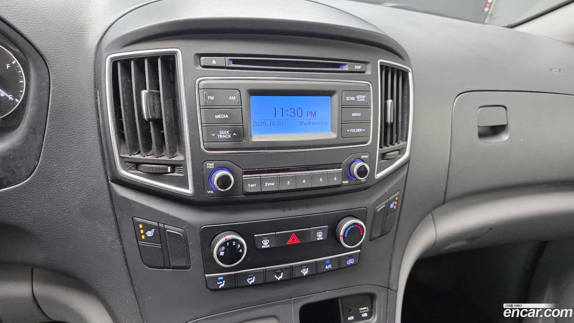 Starex Hyundai 2018.2-OPTION-021