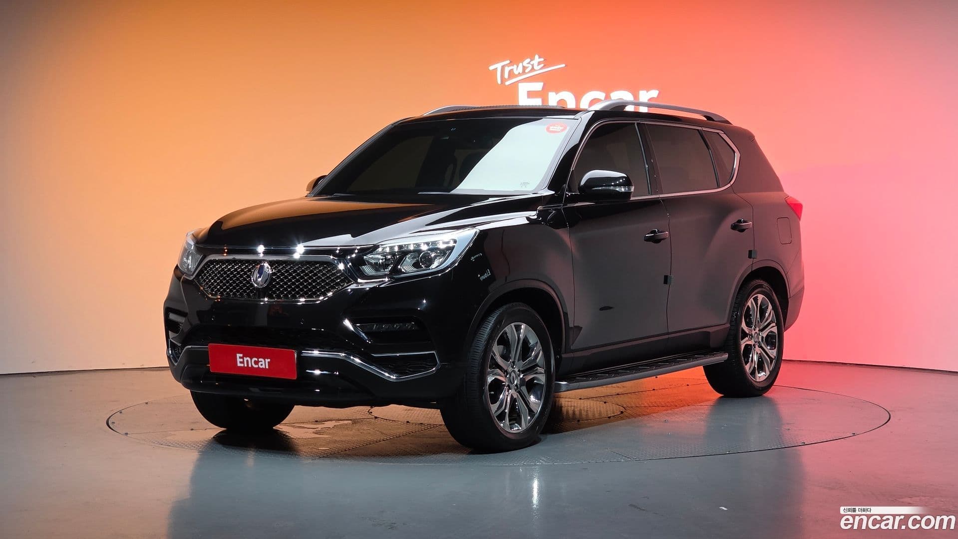 Main__Slider__Photo:Rexton KG Mobility 2019.6-0