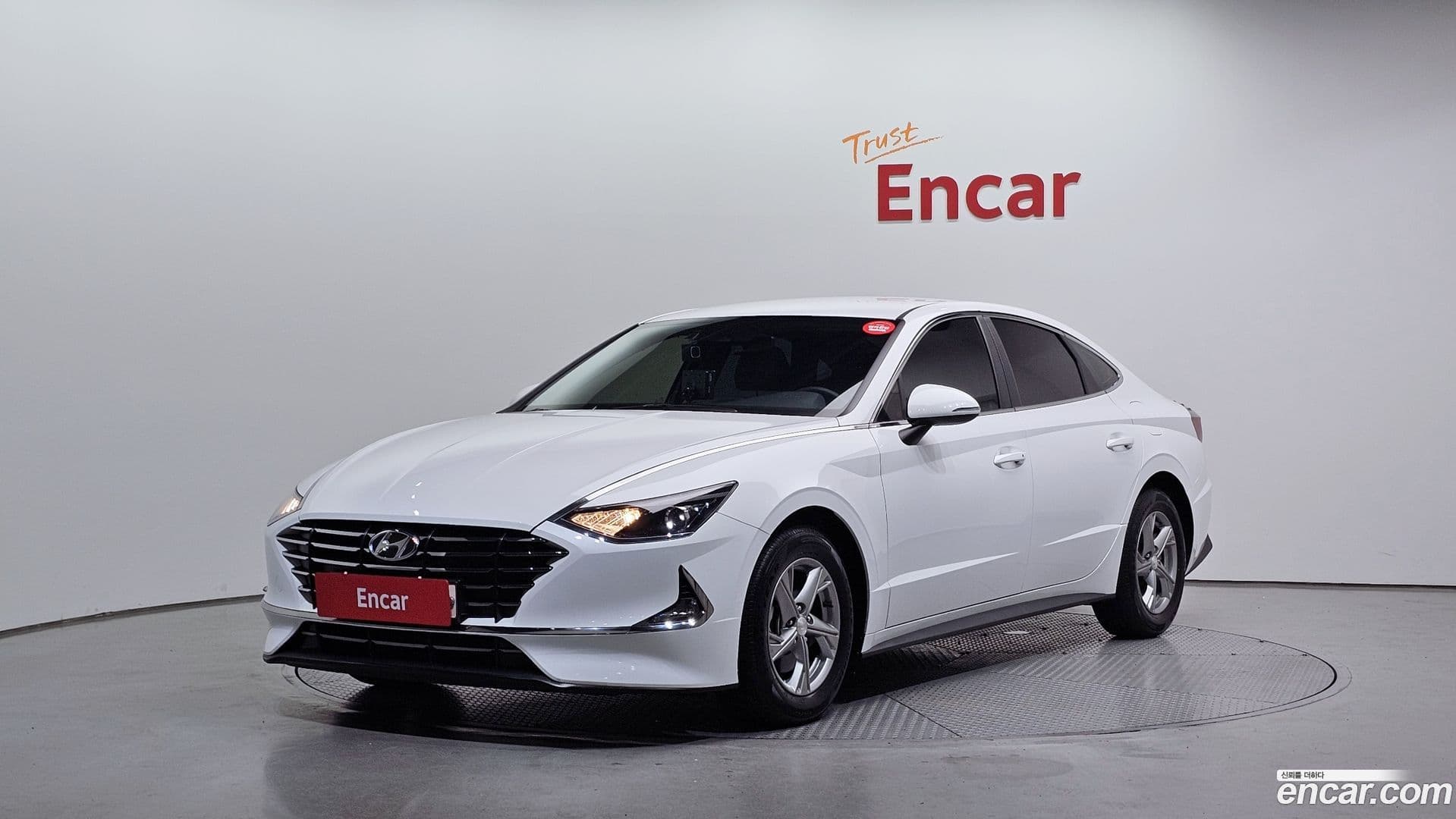 Main__Slider__Photo:Sonata Hyundai 2022.8-0
