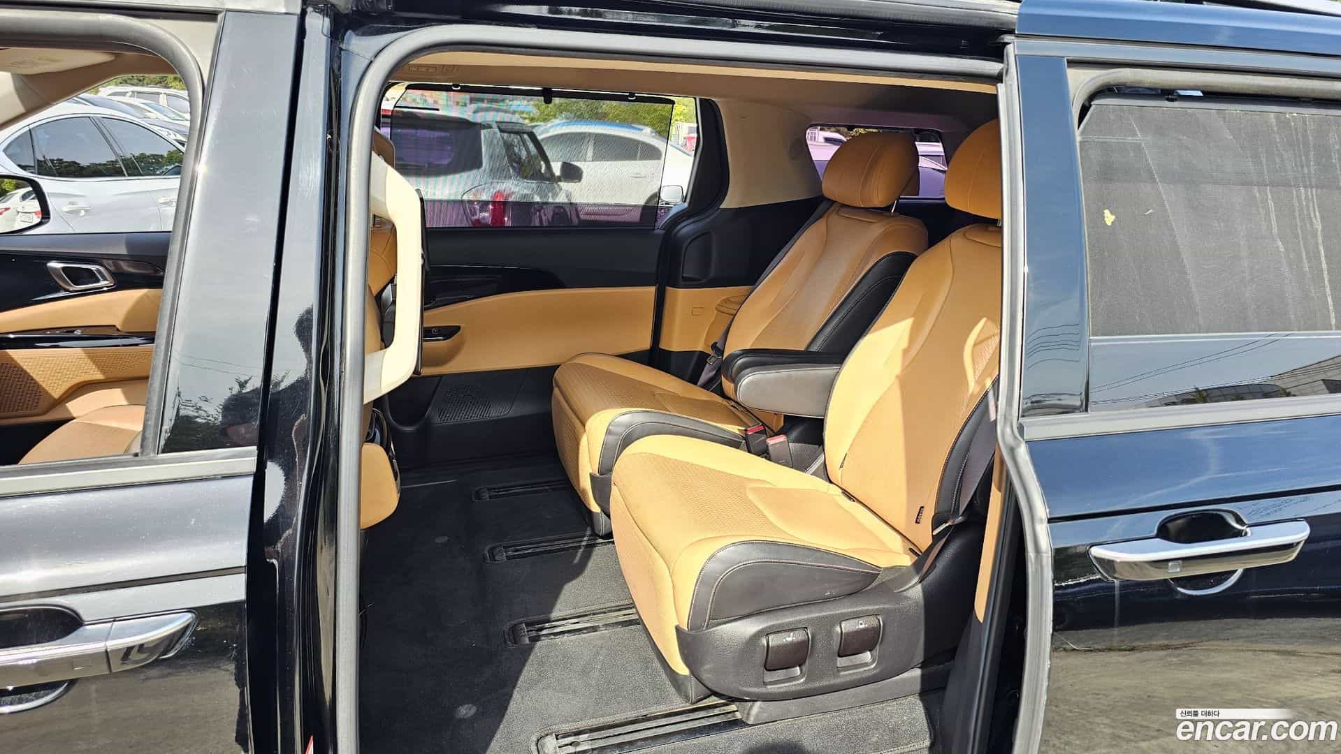 Canival Kia 2020.9-OPTION-015