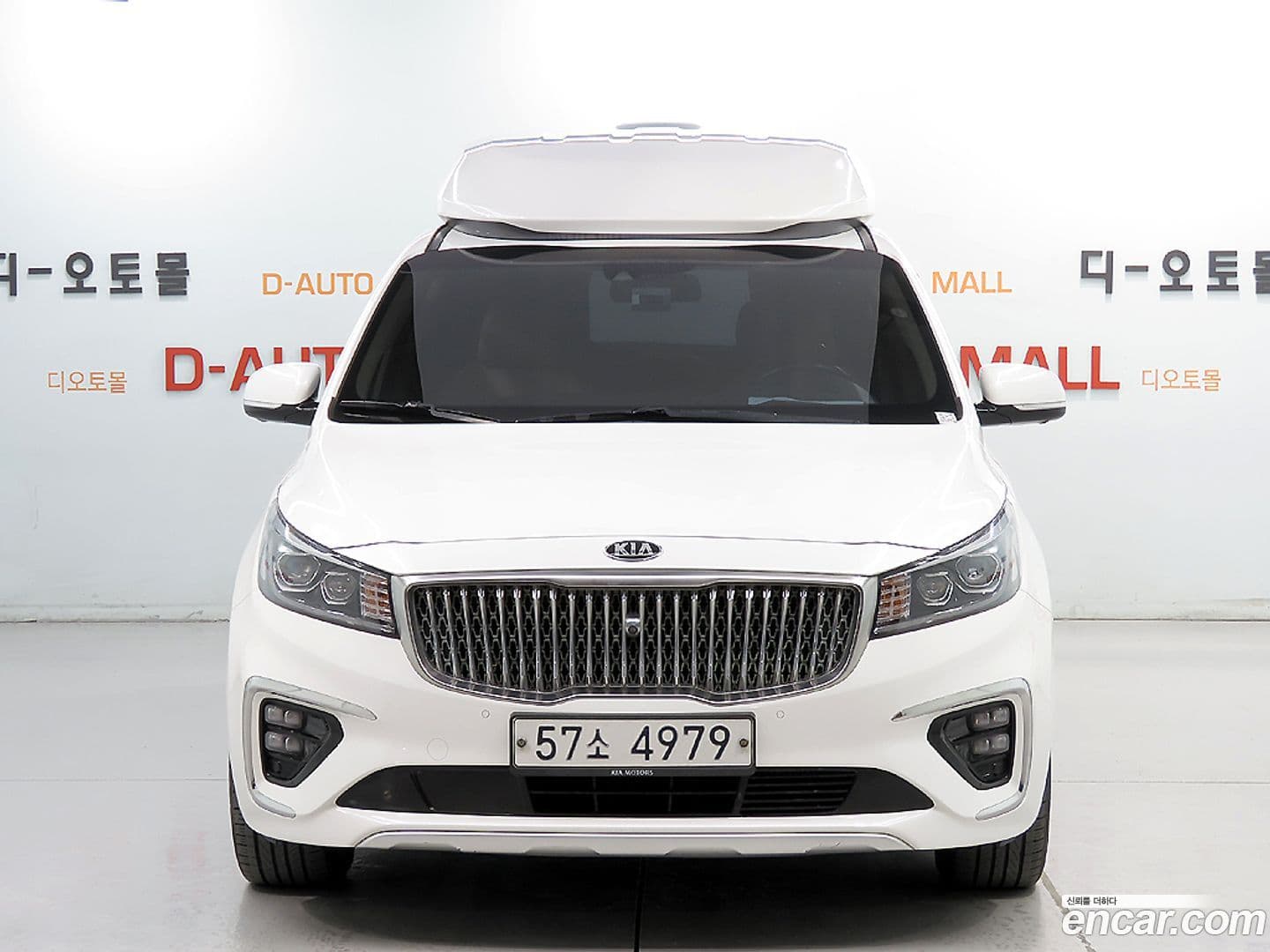 Main__Slider__Photo:Canival Kia 2018.11-0
