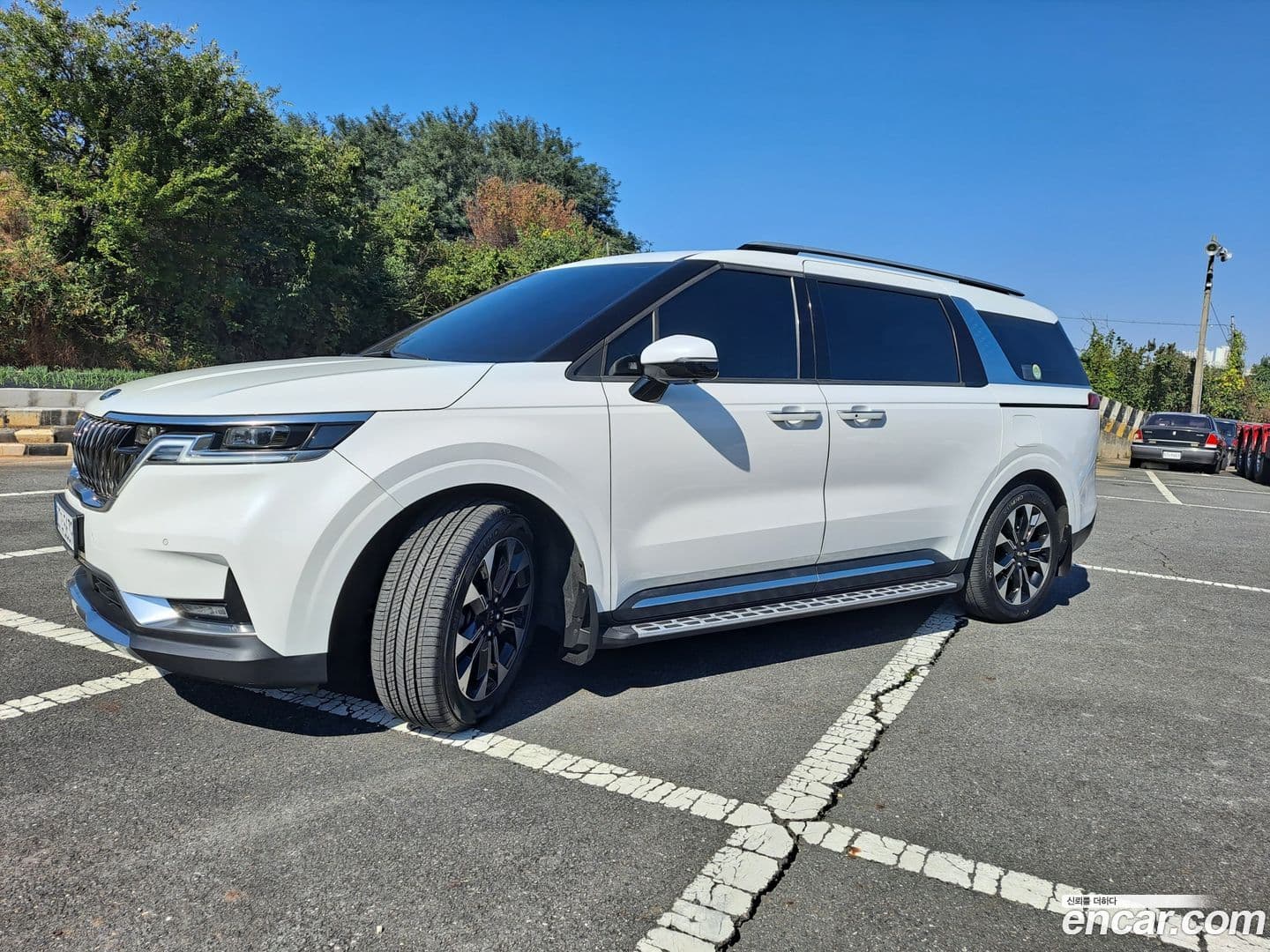 Main__Slider__Photo:Canival Kia 2020.8-0