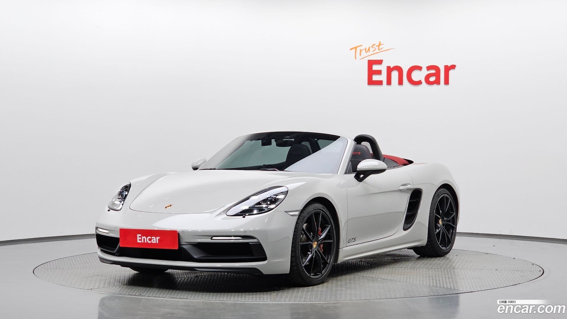 Main__Slider__Photo:718 Porsche 2018.5-0