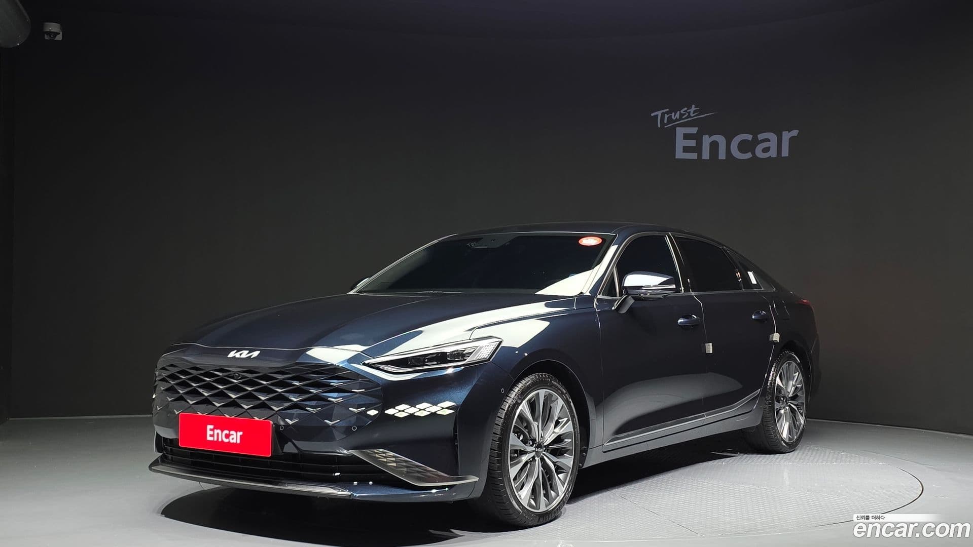 Main__Slider__Photo:K8 Kia 2021.8-0