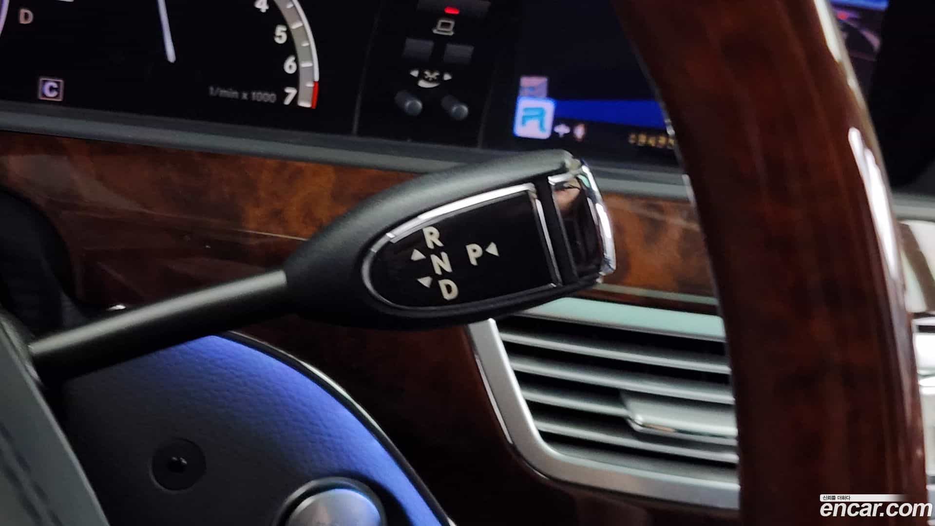 S-Class Mercedes-Benz 2008.3-INNER-009