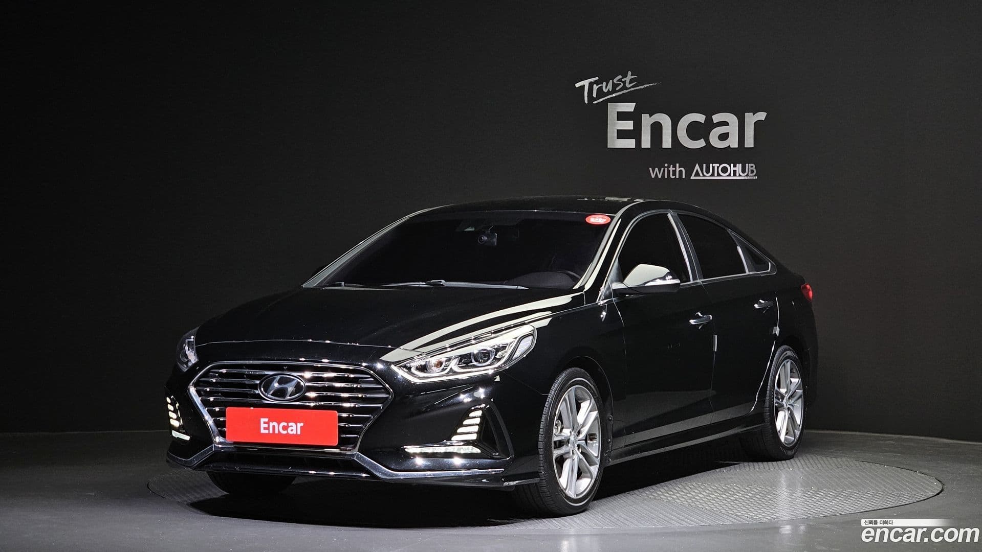 Main__Slider__Photo:Sonata Hyundai 2018.11-0
