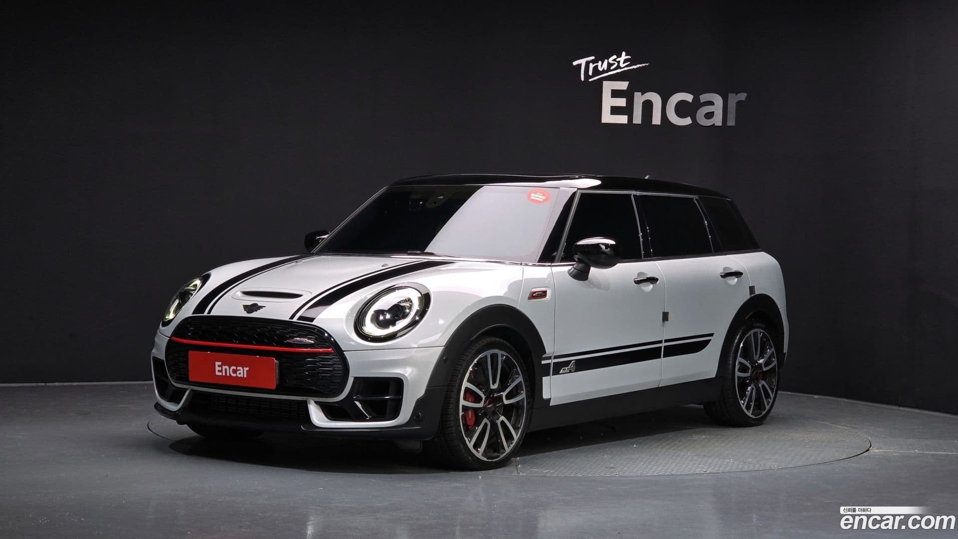 Main__Slider__Photo:Clubman Mini 2022.0-0