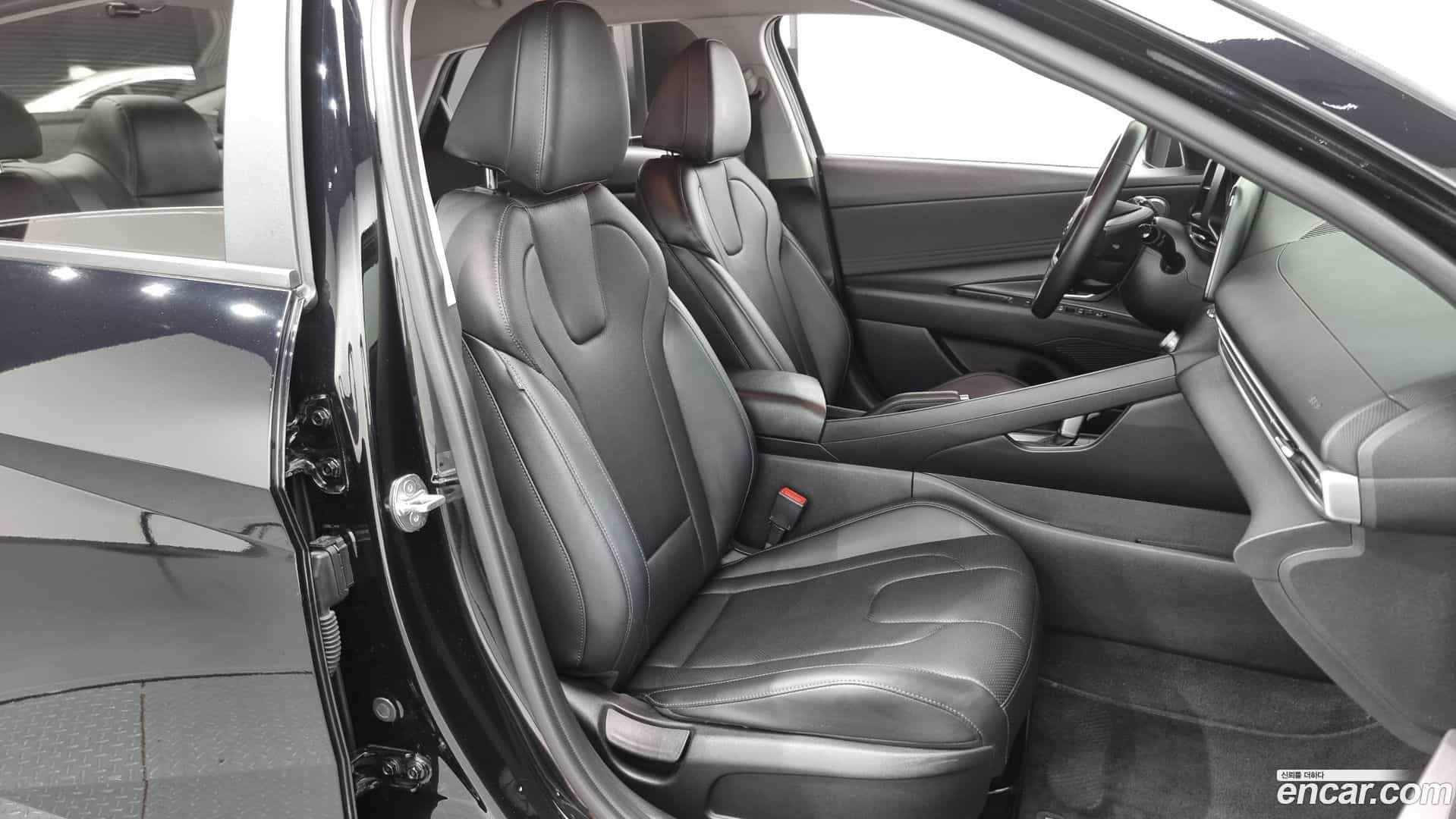 AVANTE Hyundai 2020.8-INNER-010