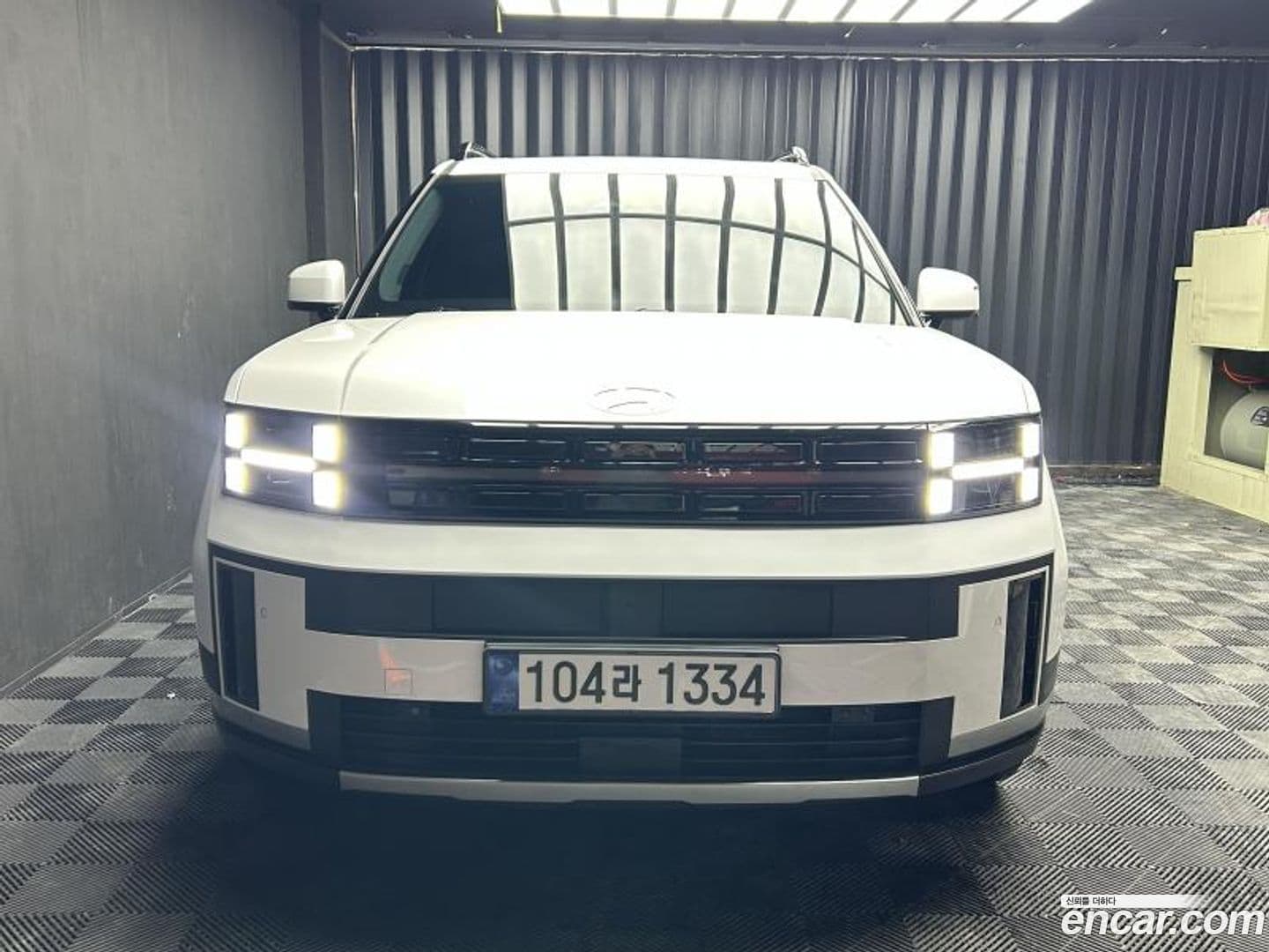 Main__Slider__Photo:Santafe Hyundai 2023.8-0