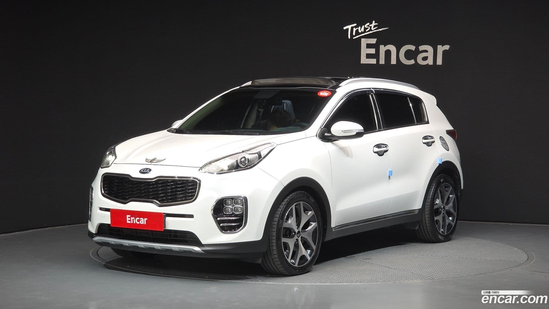 Main__Slider__Photo:Sportage Kia 2016.3-0