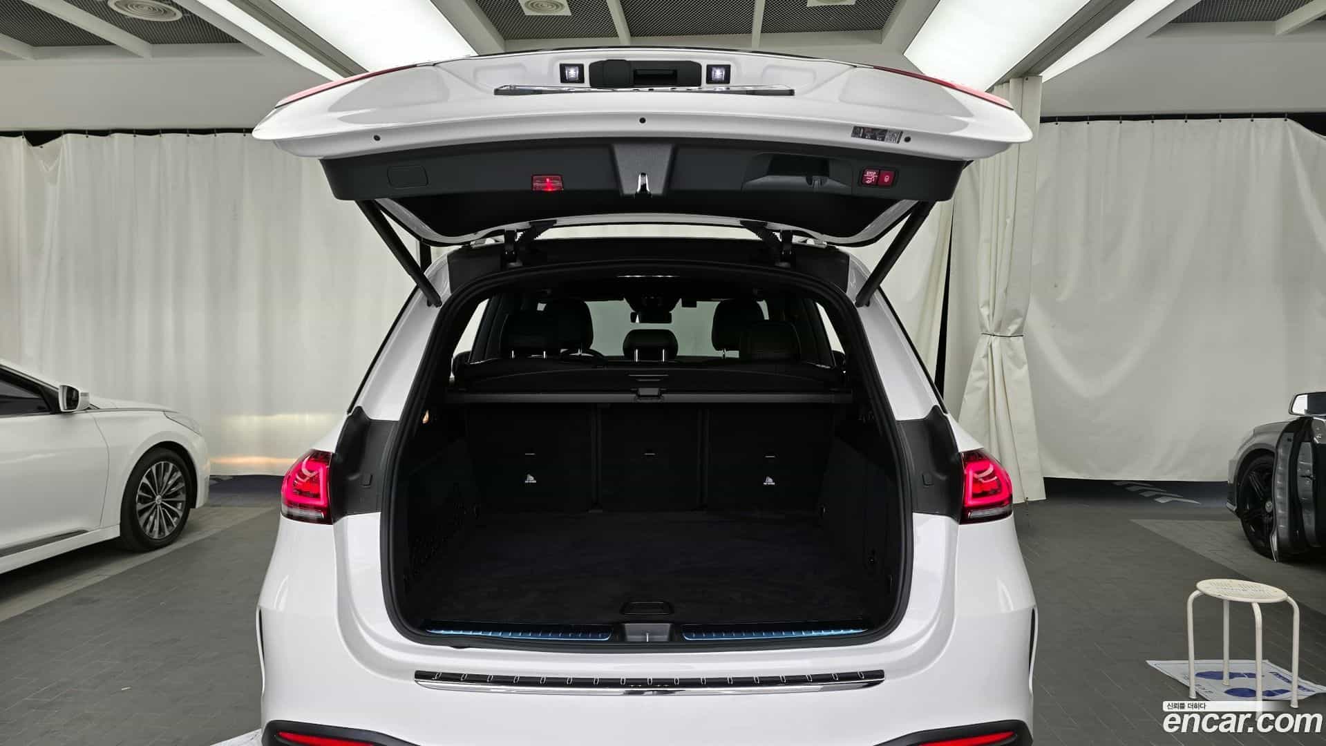 GLE-Class Mercedes-Benz 2023.5-OPTION-024
