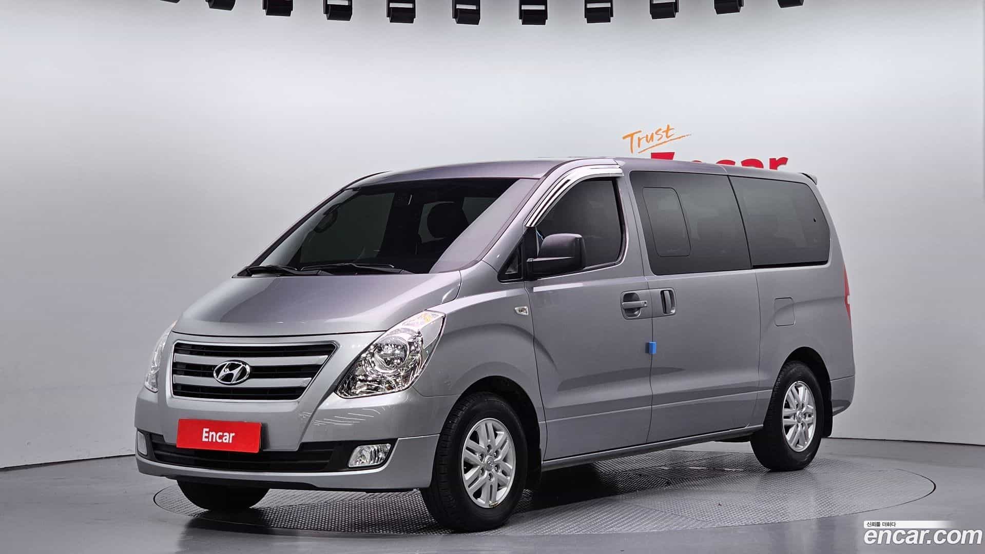 Starex Hyundai 2017.10-OUTER-001