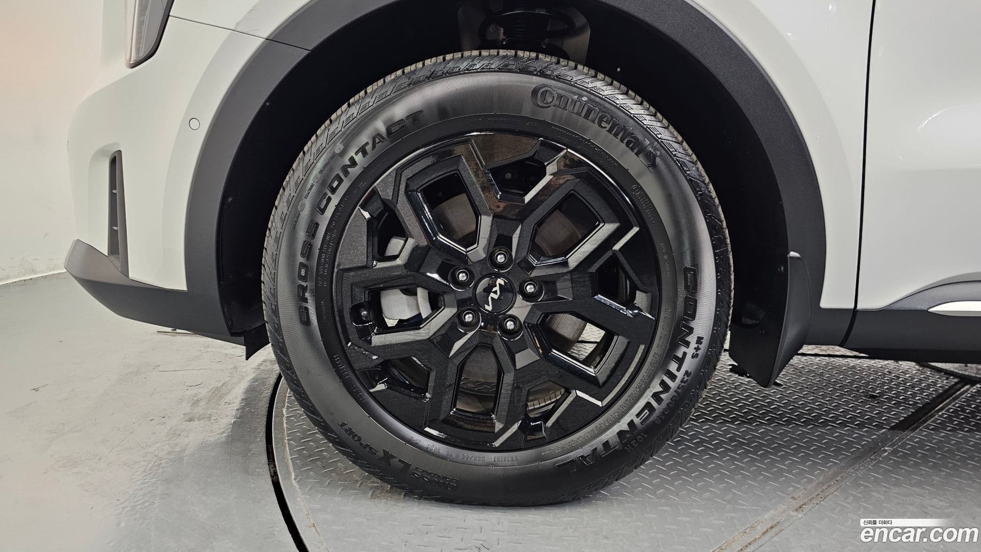 Main__Slider__Photo:Sorento Kia 2024.1-4