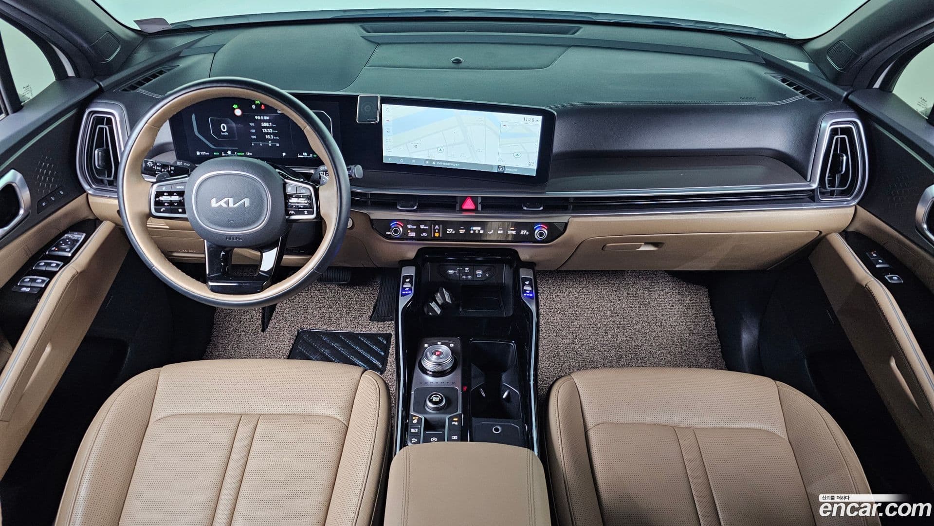 Main__Slider__Photo:Sorento Kia 2024.1-6