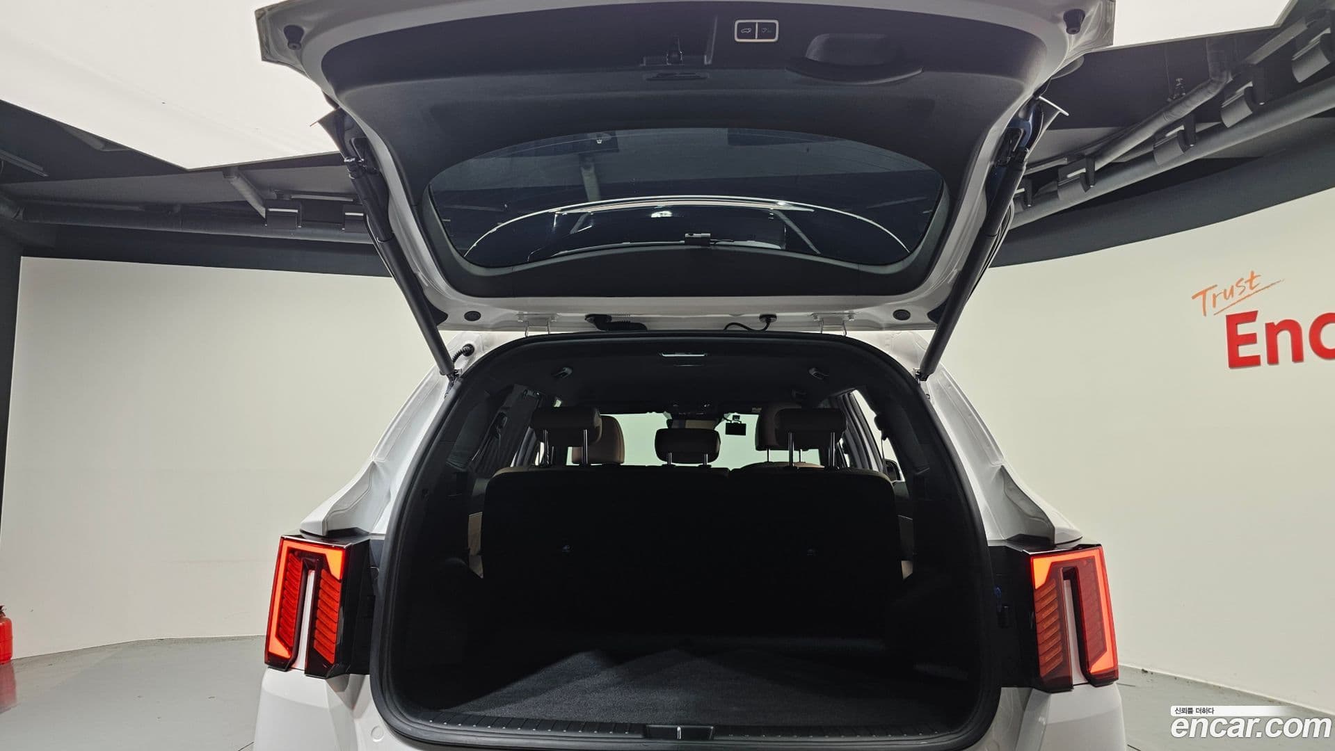 Main__Slider__Photo:Sorento Kia 2024.1-19