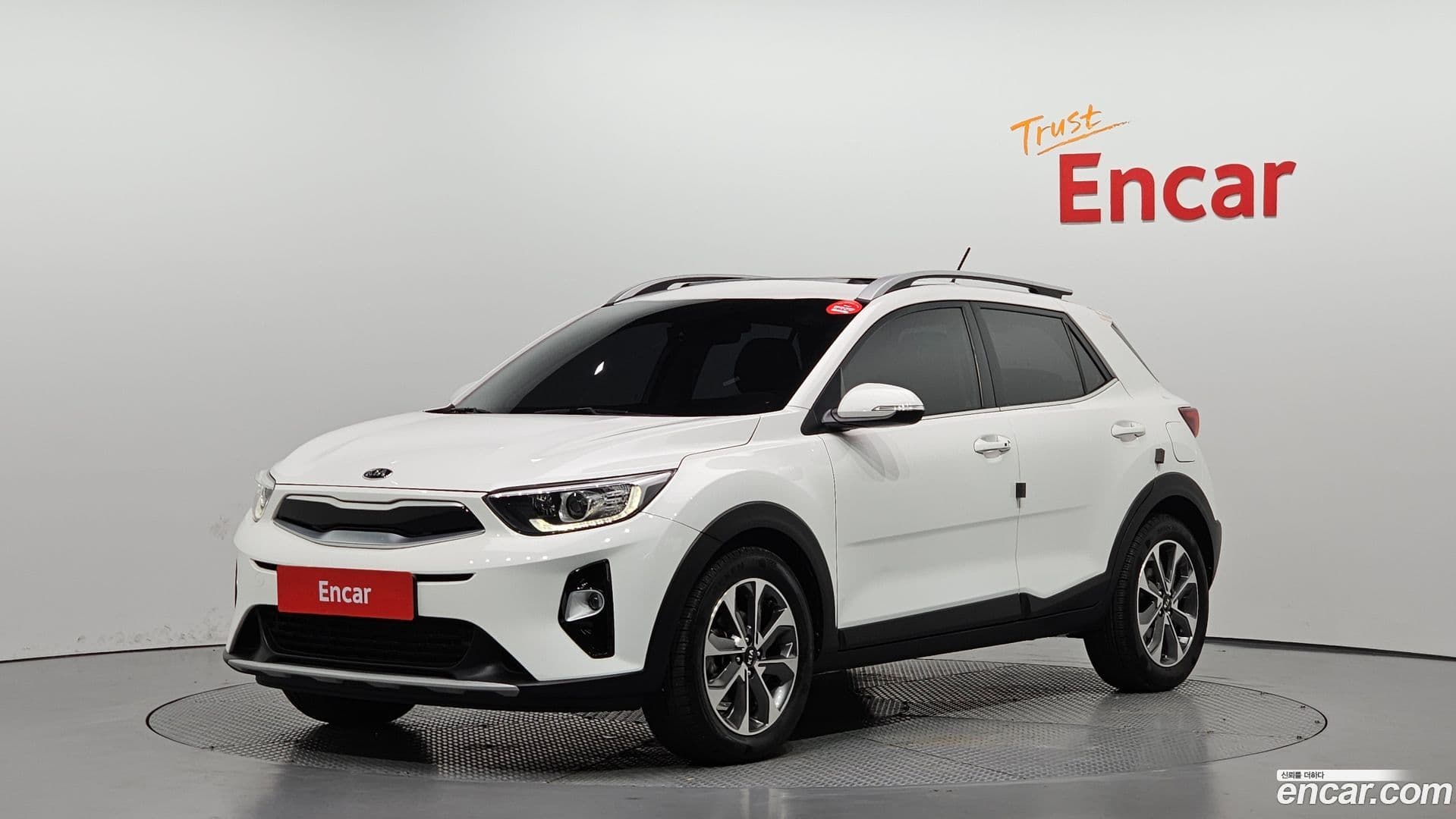 Main__Slider__Photo:Stonic Kia 2018.3-0