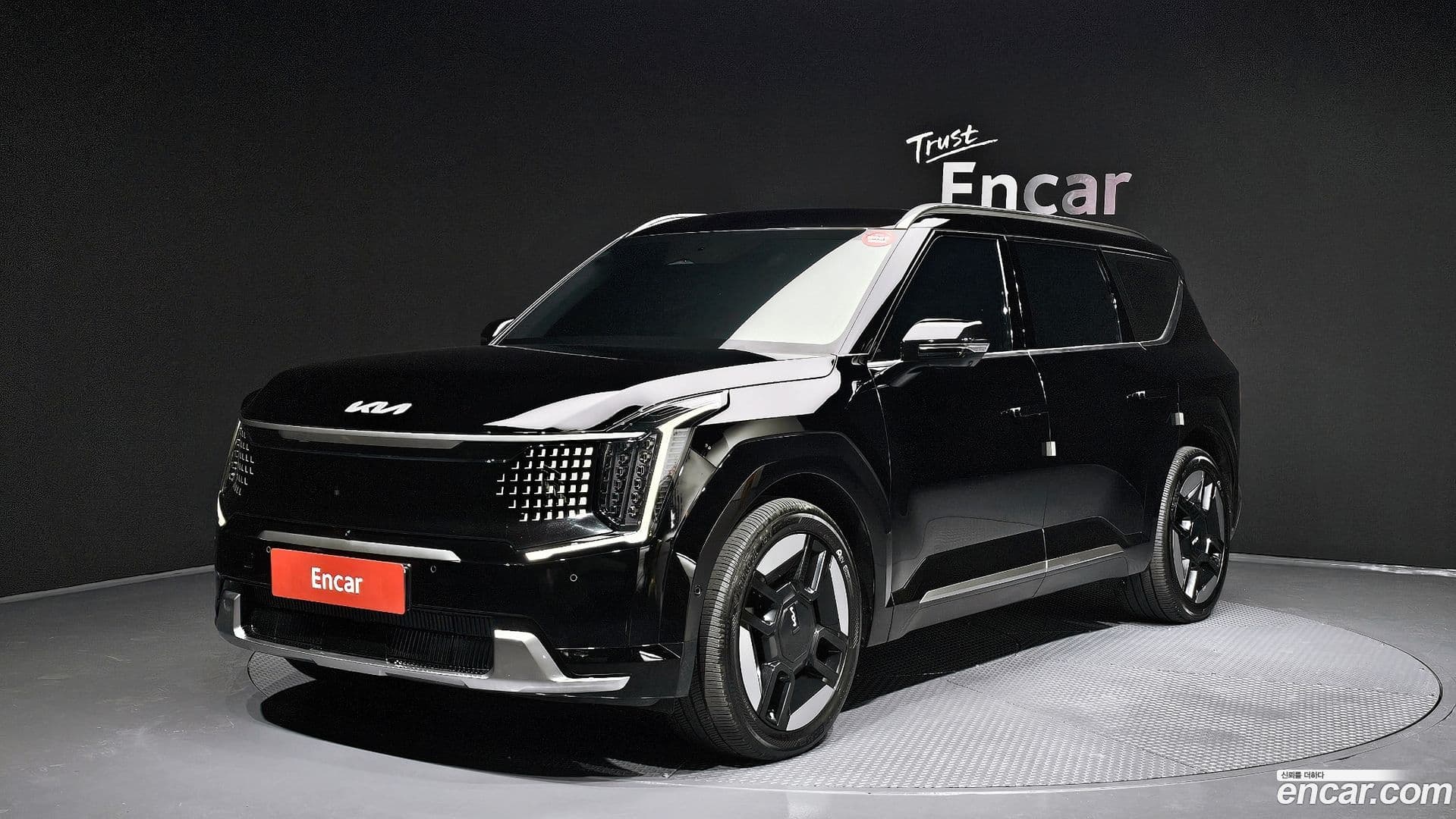 Main__Slider__Photo:EV9 Kia 2023.9-0