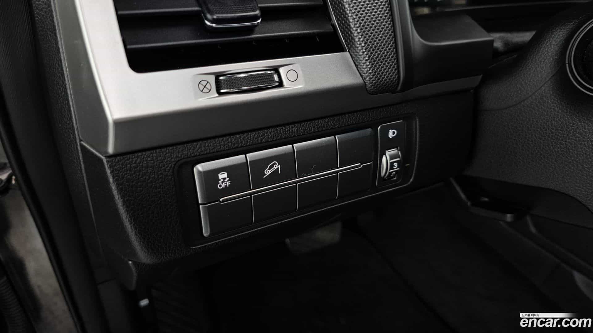 Rexton KG Mobility 2018.2-OPTION-021
