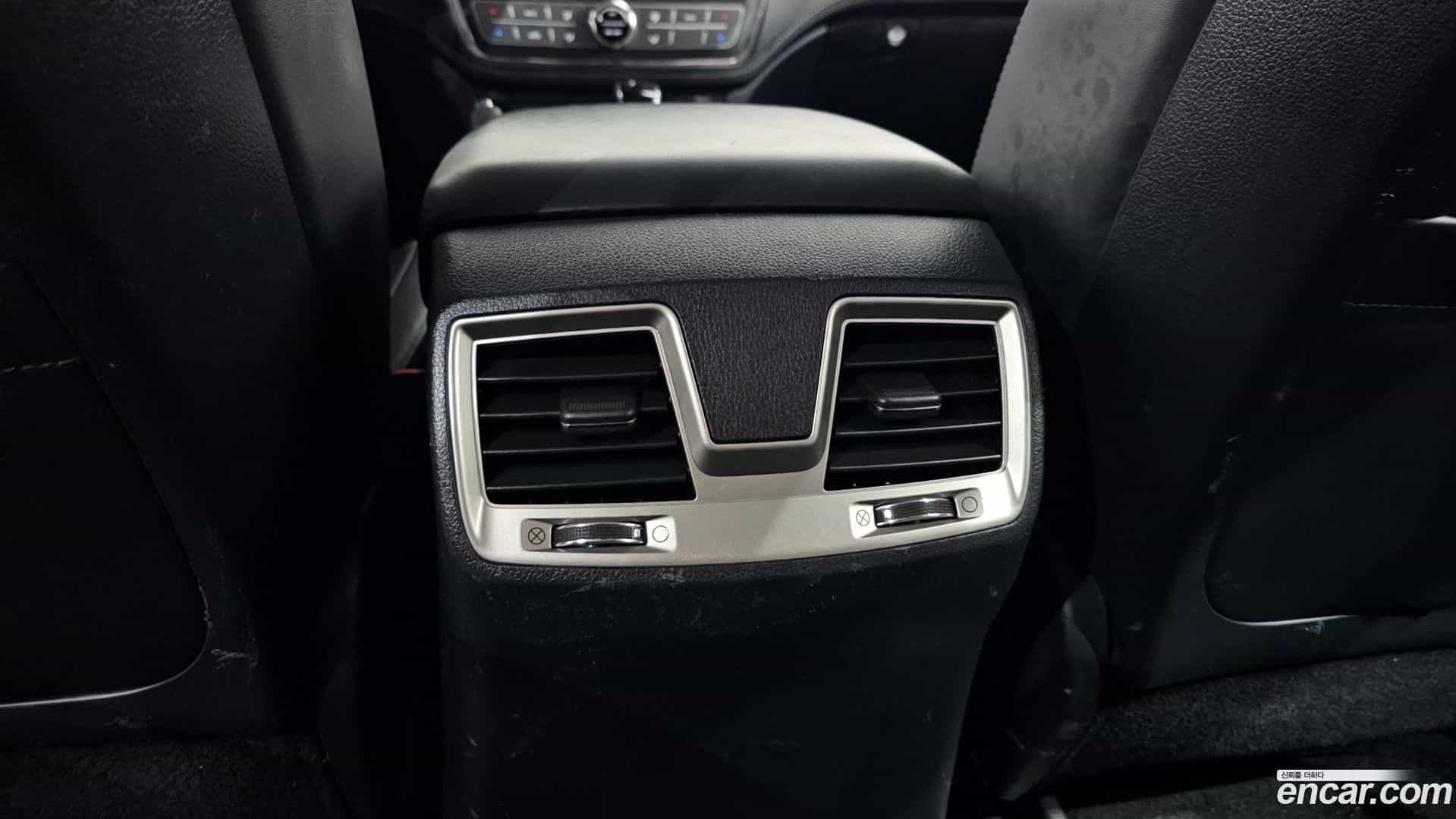 Rexton KG Mobility 2018.2-OPTION-023