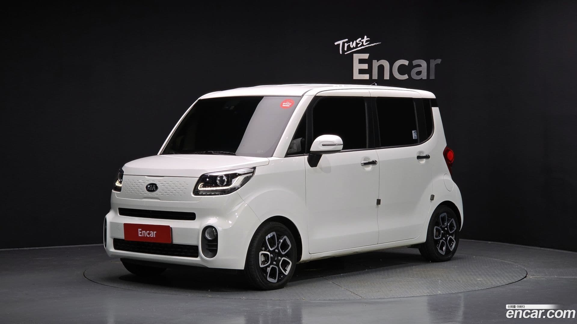 Main__Slider__Photo:RAY Kia 2020.11-0