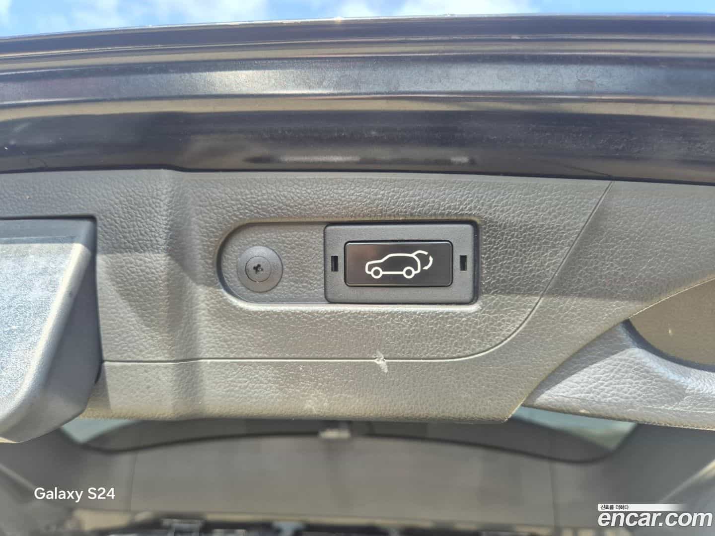 Rexton KG Mobility 2021.4-INNER-007