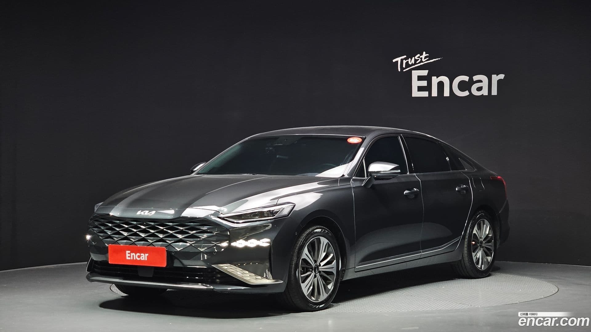 Main__Slider__Photo:K8 Kia 2021.8-0