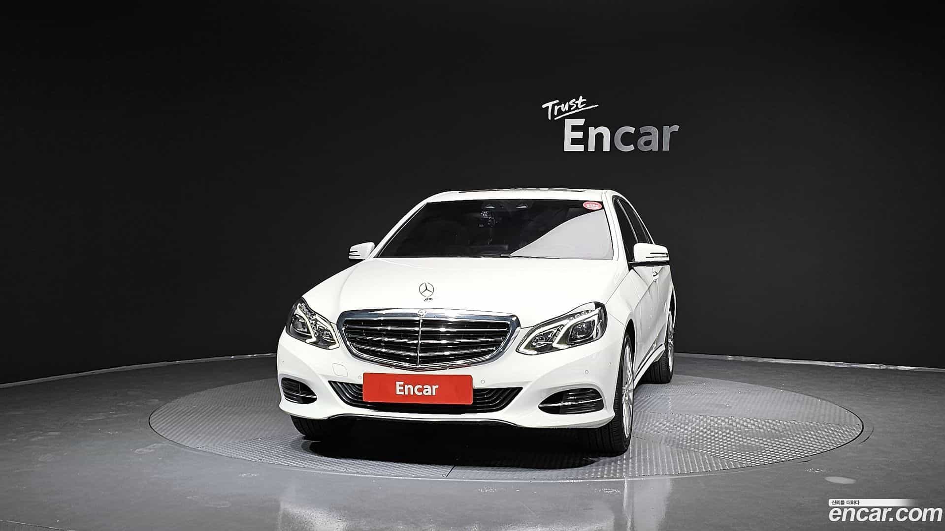 E-Class Mercedes-Benz 2016.0-OUTER-003