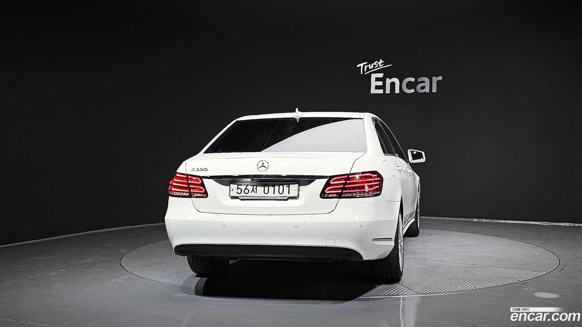 E-Class Mercedes-Benz 2016.0-OUTER-004