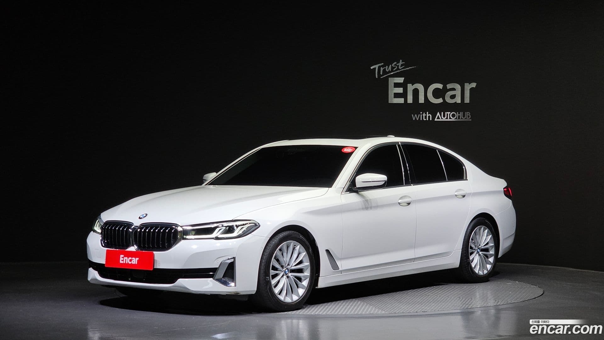 Main__Slider__Photo:5-Series BMW 2020.10-0