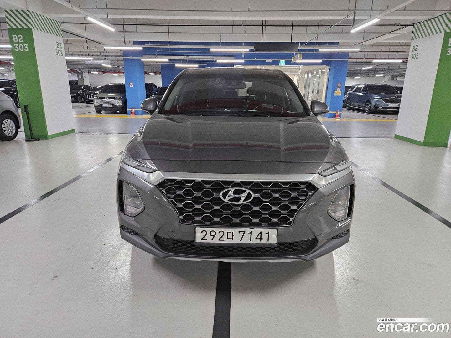 Main__Slider__Photo:Santafe Hyundai 2019.9-0