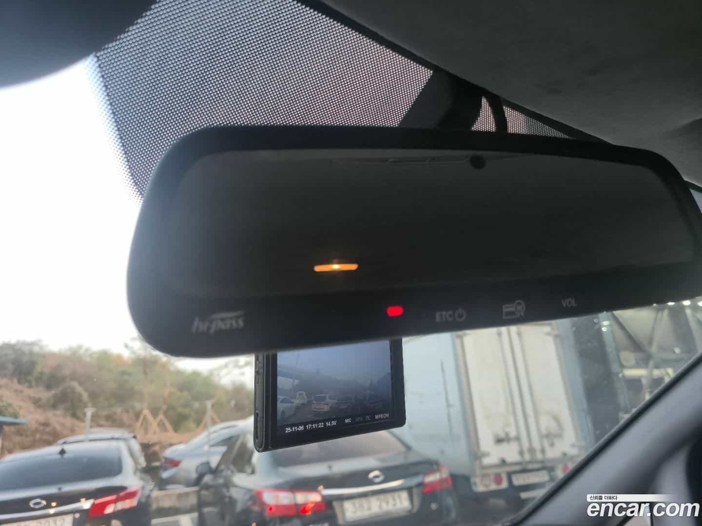 Starex Hyundai 2017.8-OPTION-019