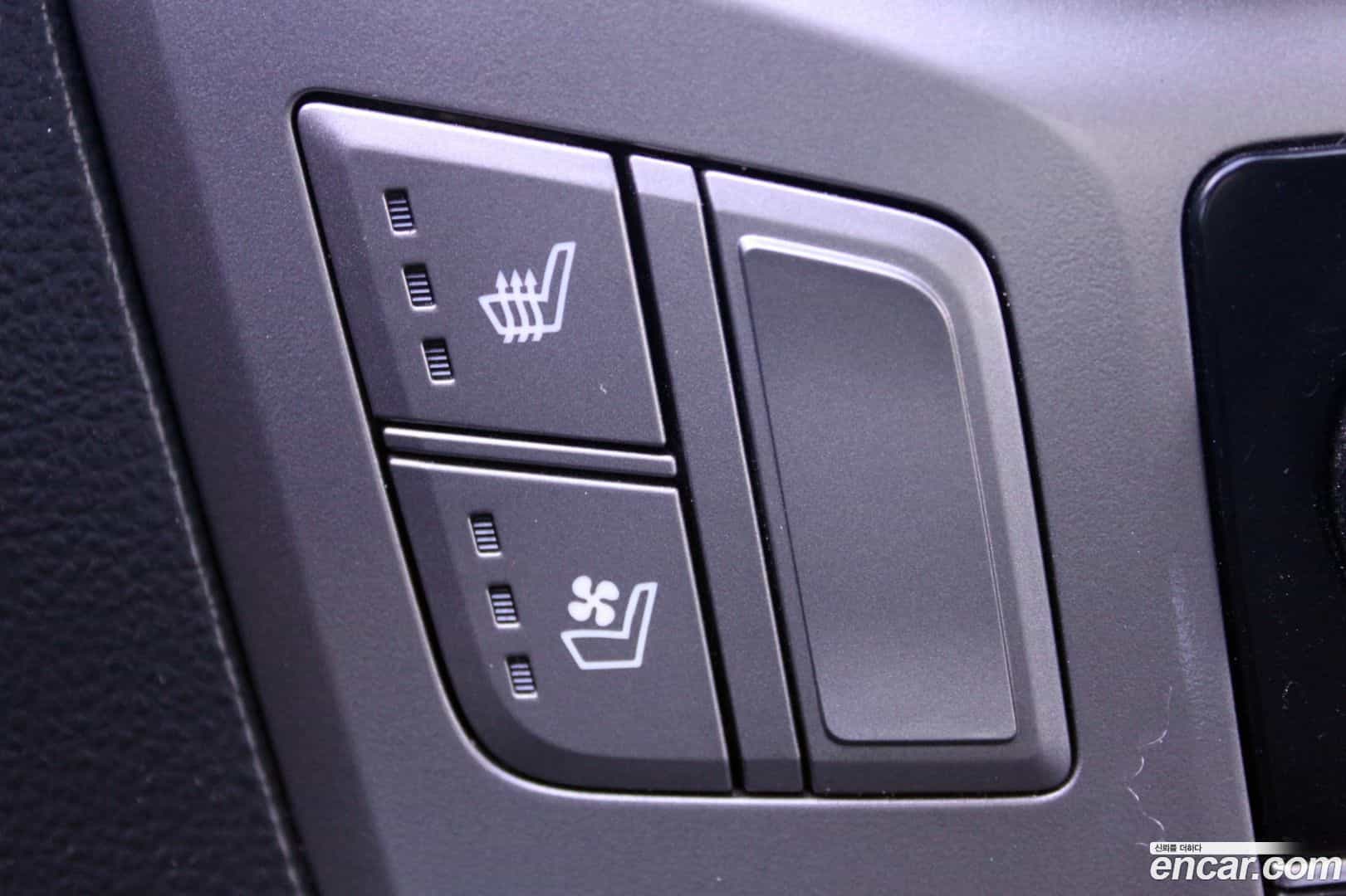 Starex Hyundai 2018.3-OPTION-018