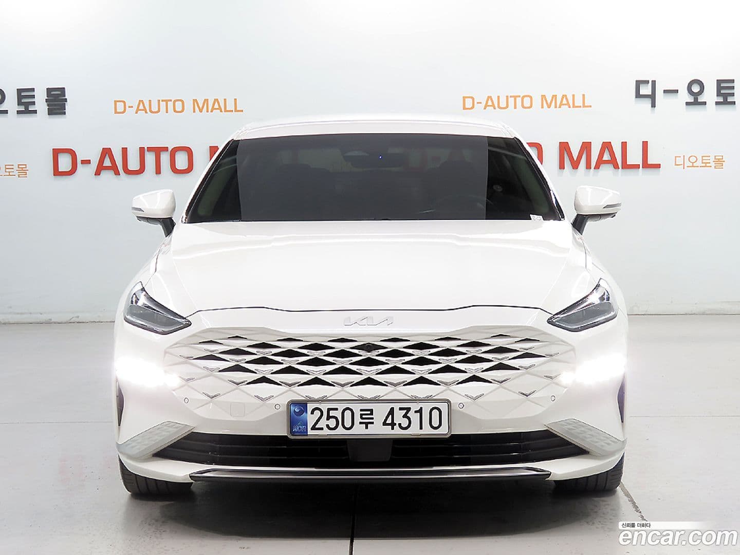 Main__Slider__Photo:K8 Kia 2021.5-0
