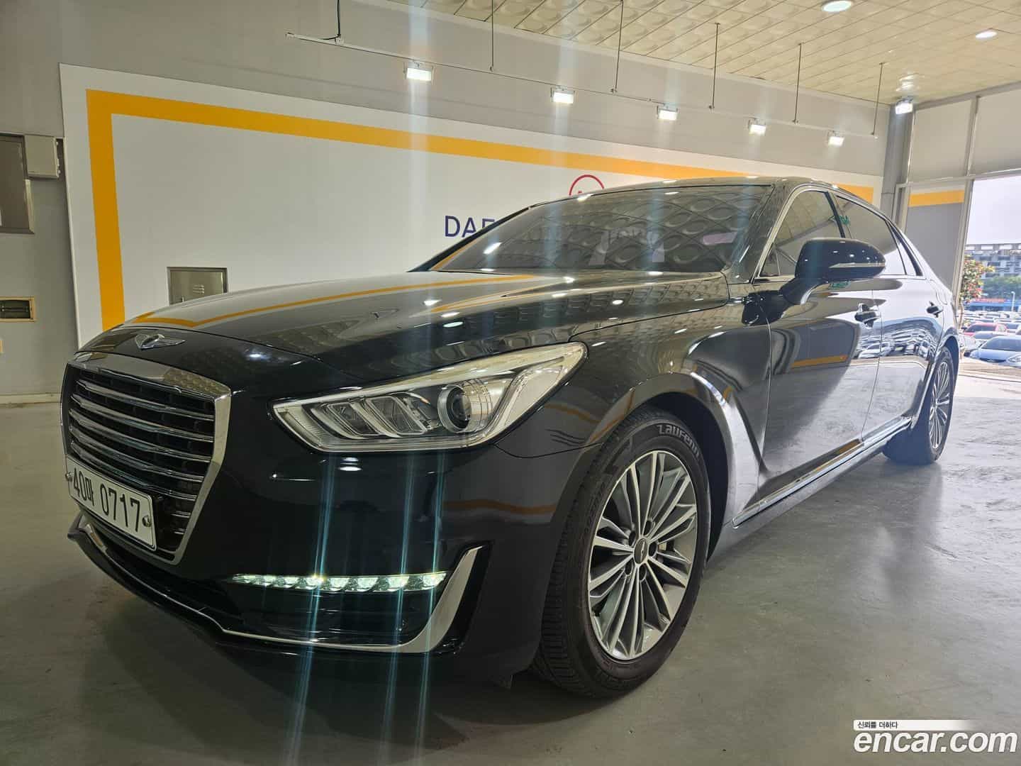 EQ900 Genesis 2016.4-OUTER-001