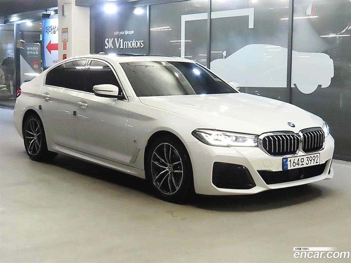 Main__Slider__Photo:5-Series BMW 2023.7-0