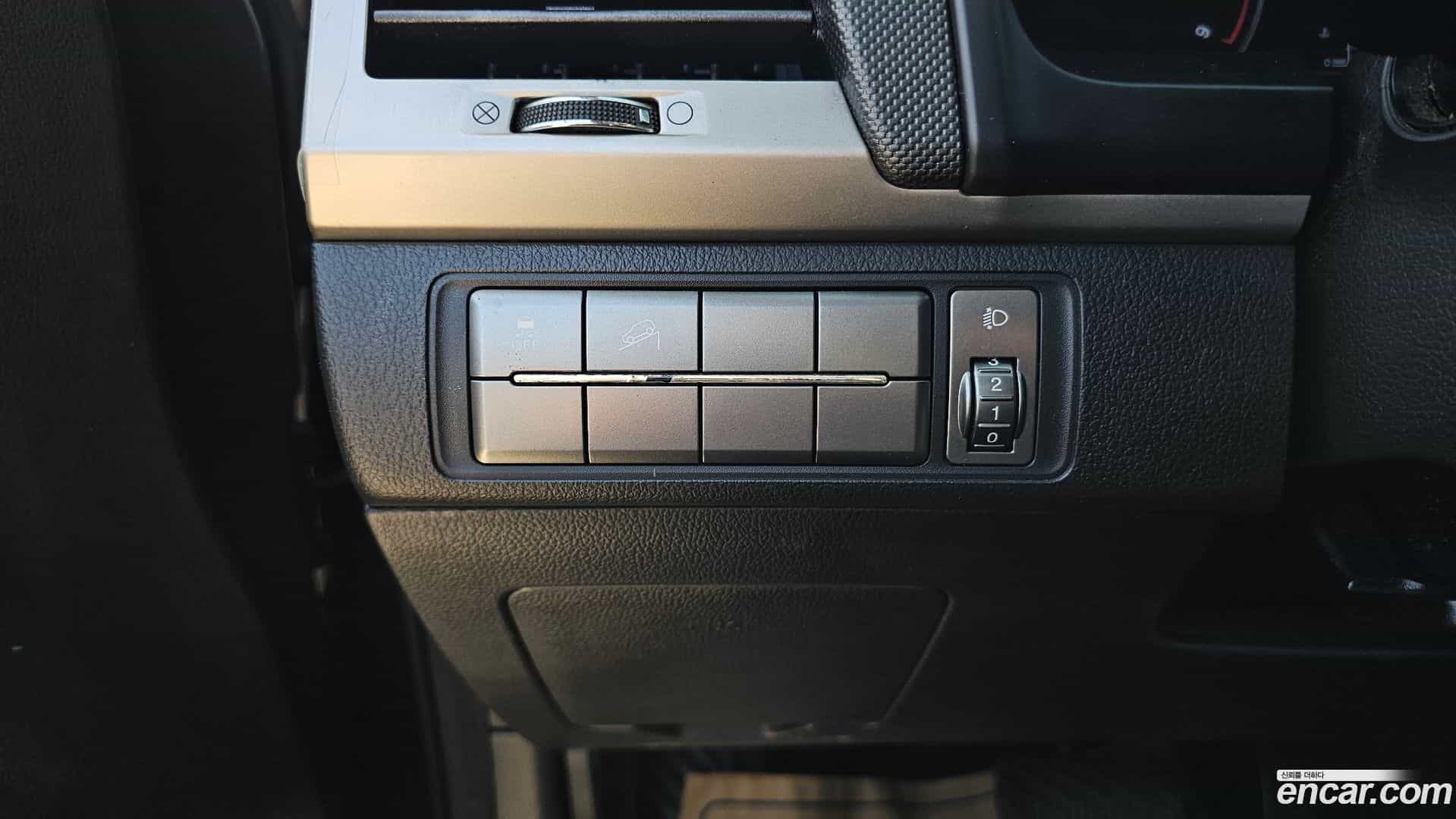 Rexton KG Mobility 2019.0-OPTION-019