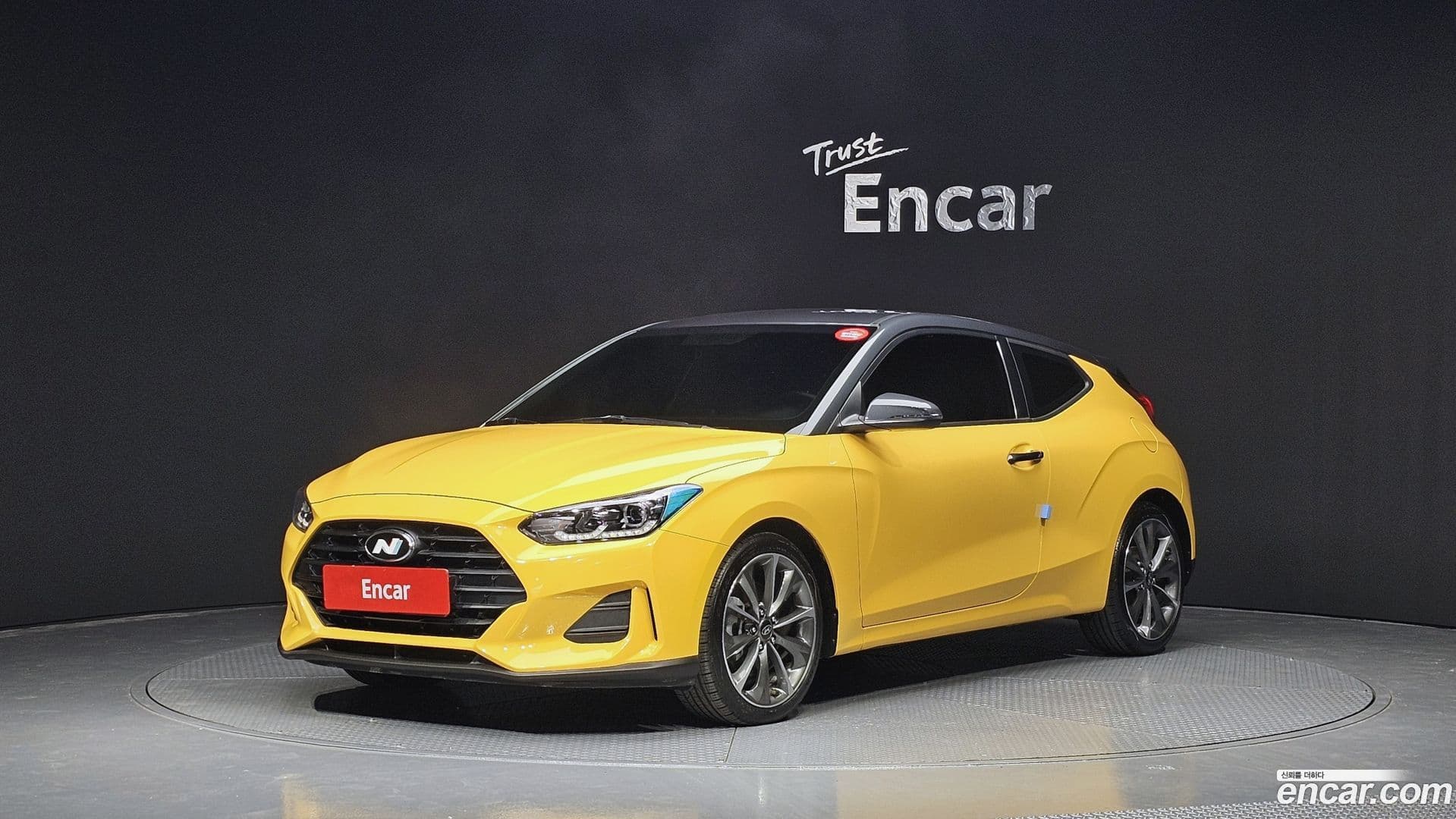 Main__Slider__Photo:Veloster Hyundai 2020.6-0