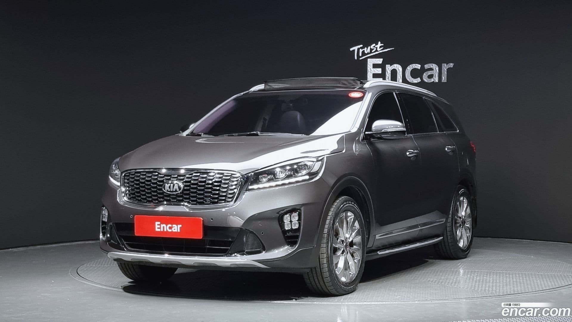 Main__Slider__Photo:Sorento Kia 2017.10-0