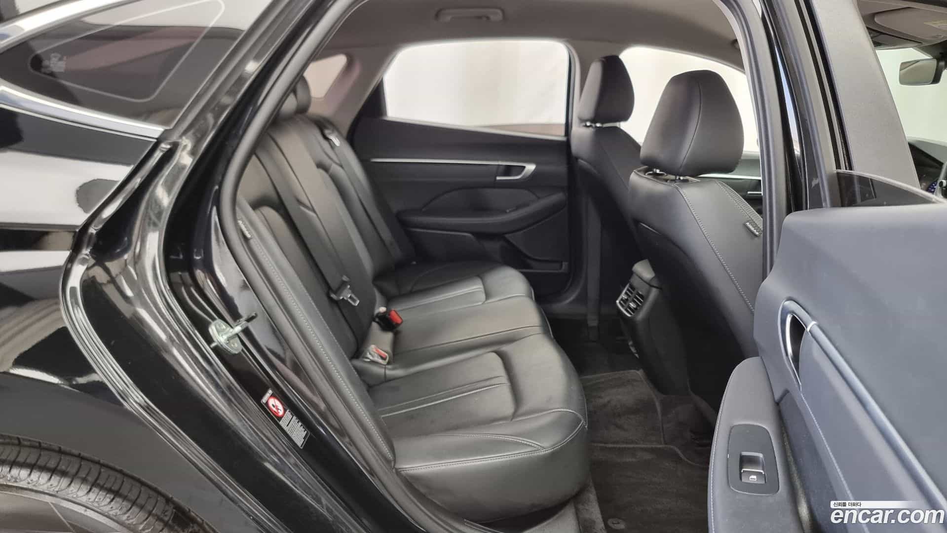 Sonata Hyundai 2021.7-OPTION-16