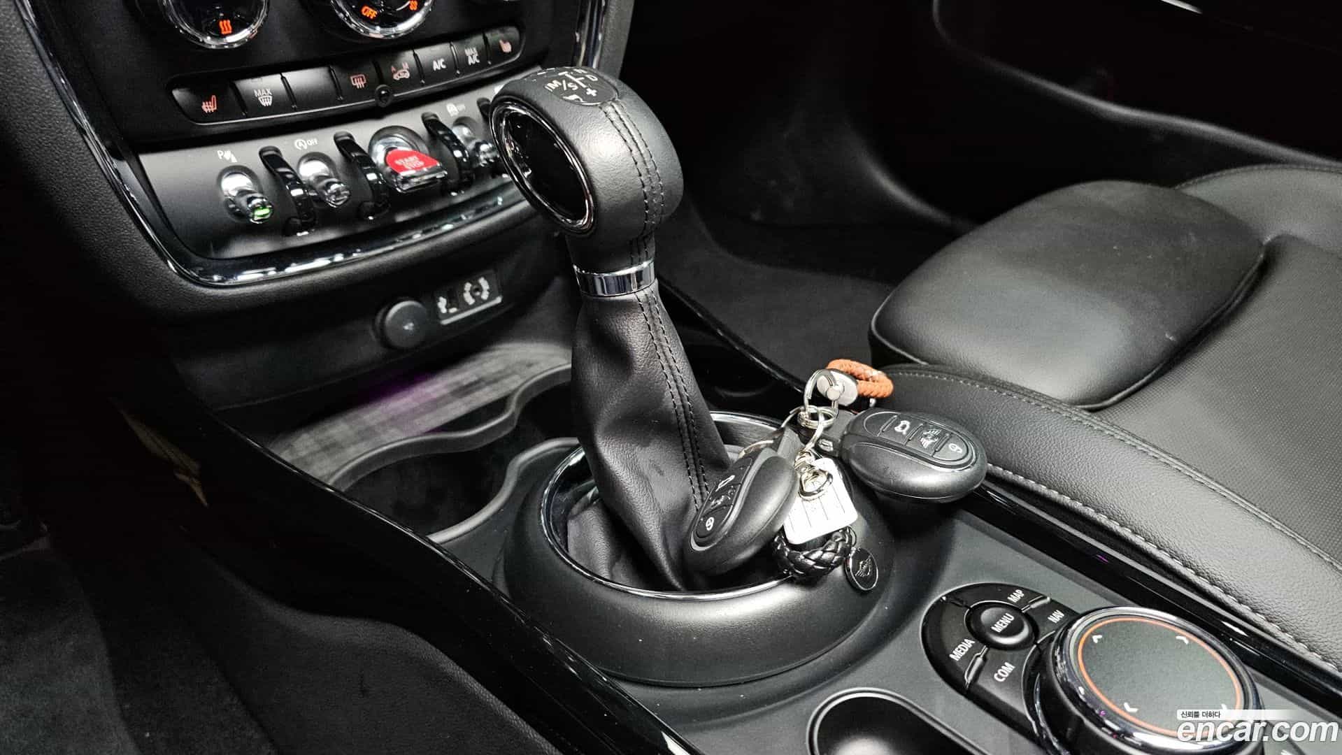 Clubman Mini 2018.5-INNER-009