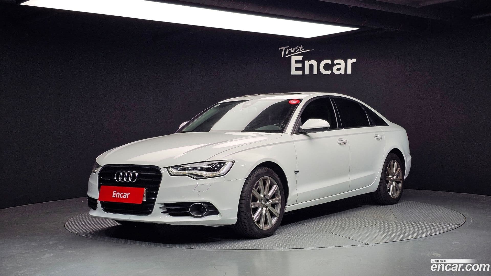 Main__Slider__Photo:A6 Audi 2015.4-0