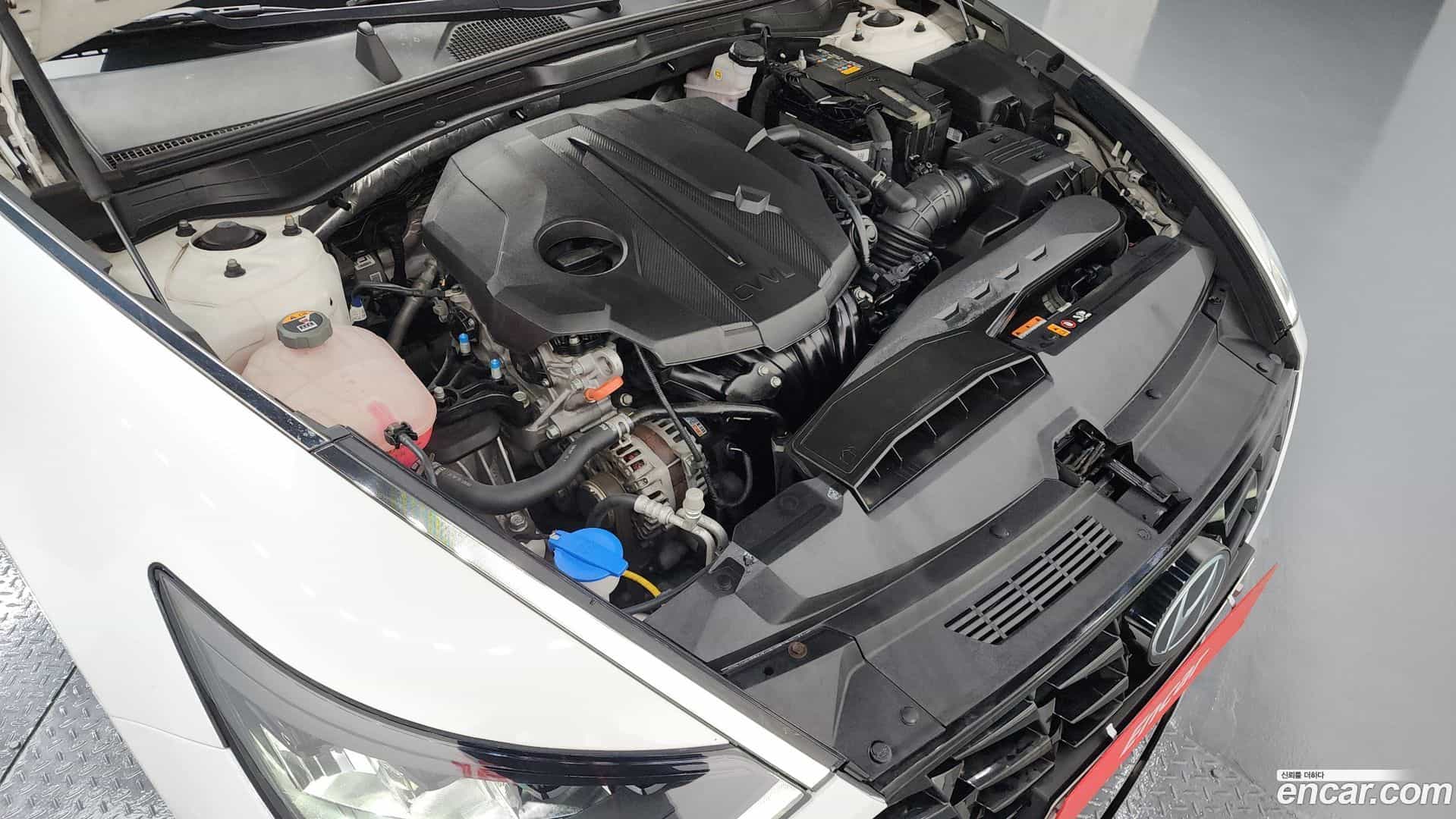 Sonata Hyundai 2022.2-INNER-006
